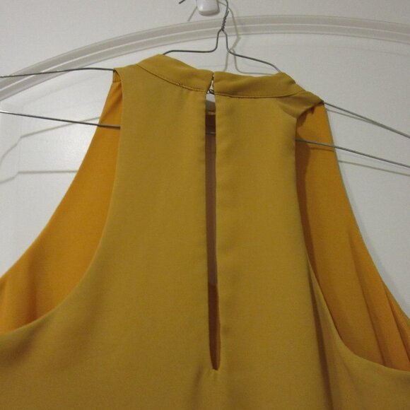 Lulu’s Swing Dress Golden Yellow Shift Dress Halter Keyhole Women's XS - Picture 5 of 8